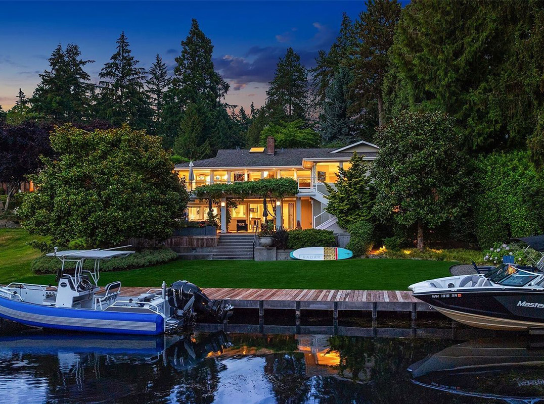 West Facing Waterfront Retreat