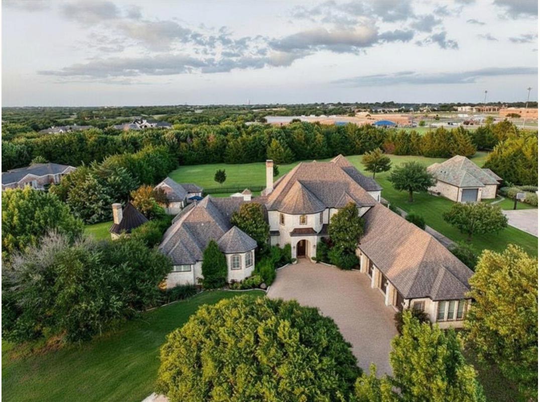 Where Grand Living Meets Hill Country Charm