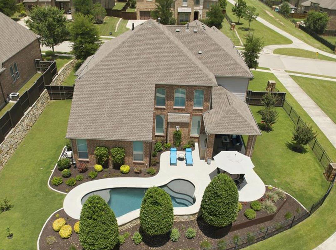Canyon Falls Luxury with Pool & Greenbelt Views