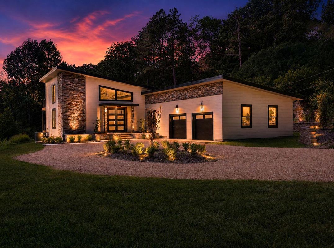 Hidden Gem On 5 Acres Near Downtown Franklin And Leiper’s Fork