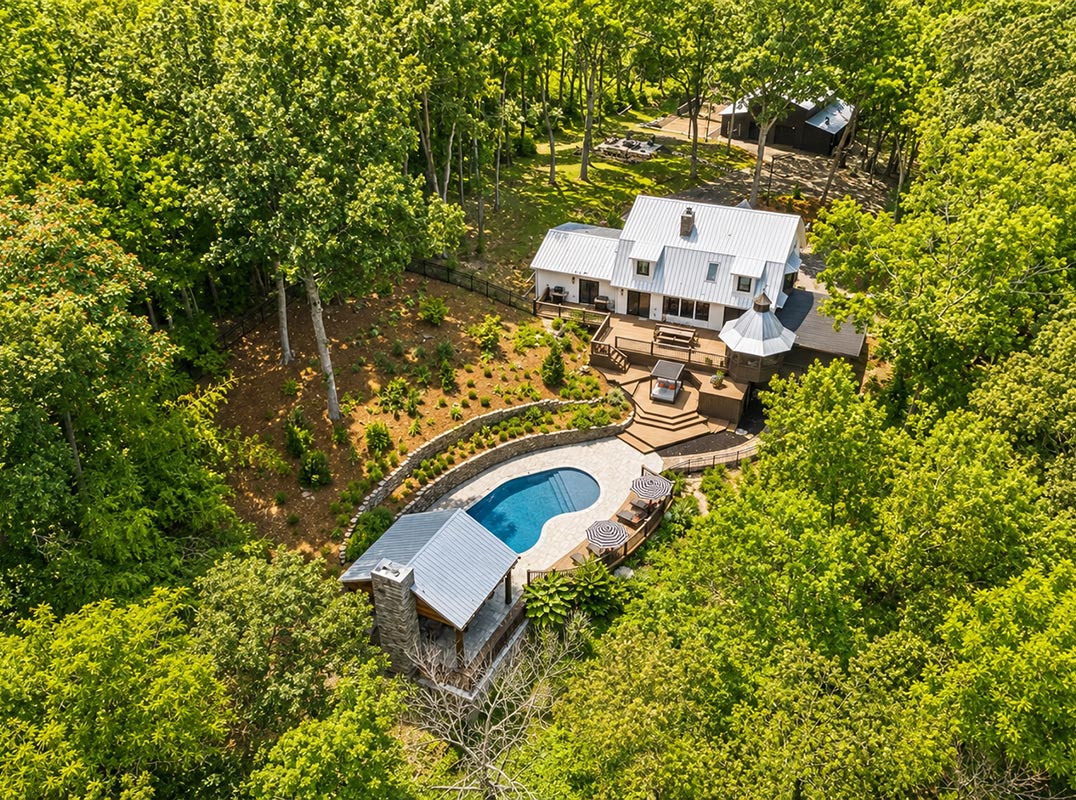 Southern Elegance, Timeless Luxury