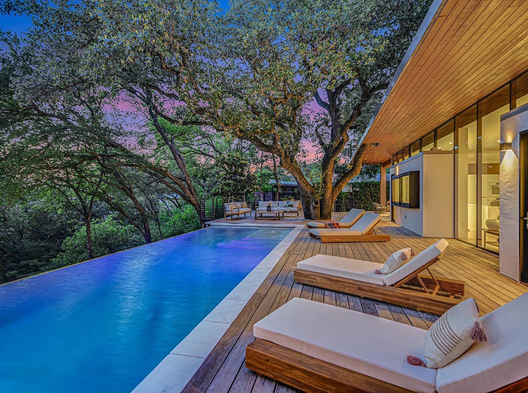 Modern Zilker Estate Minutes From Downtown Austin