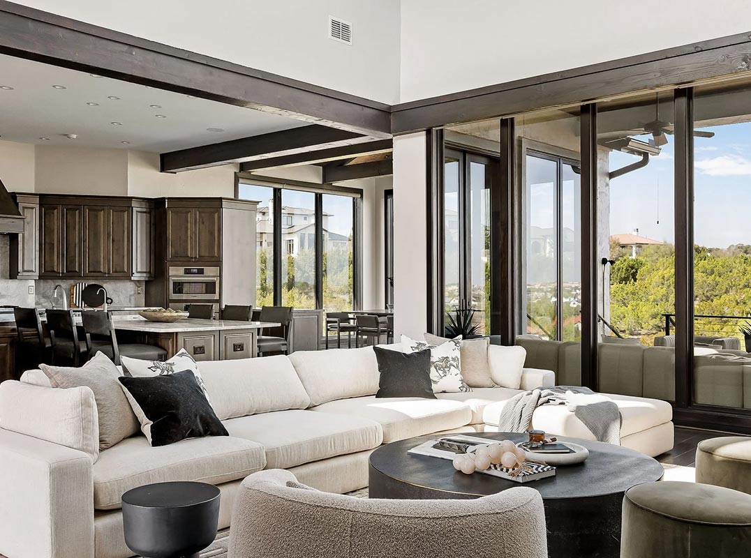 Elevated Living with Panoramic Hill Country Views