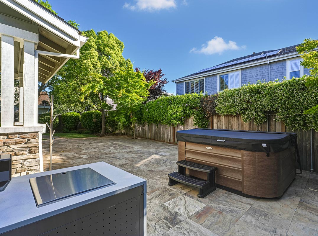 Prime North Napa Location On A Quiet Cul-De-Sac