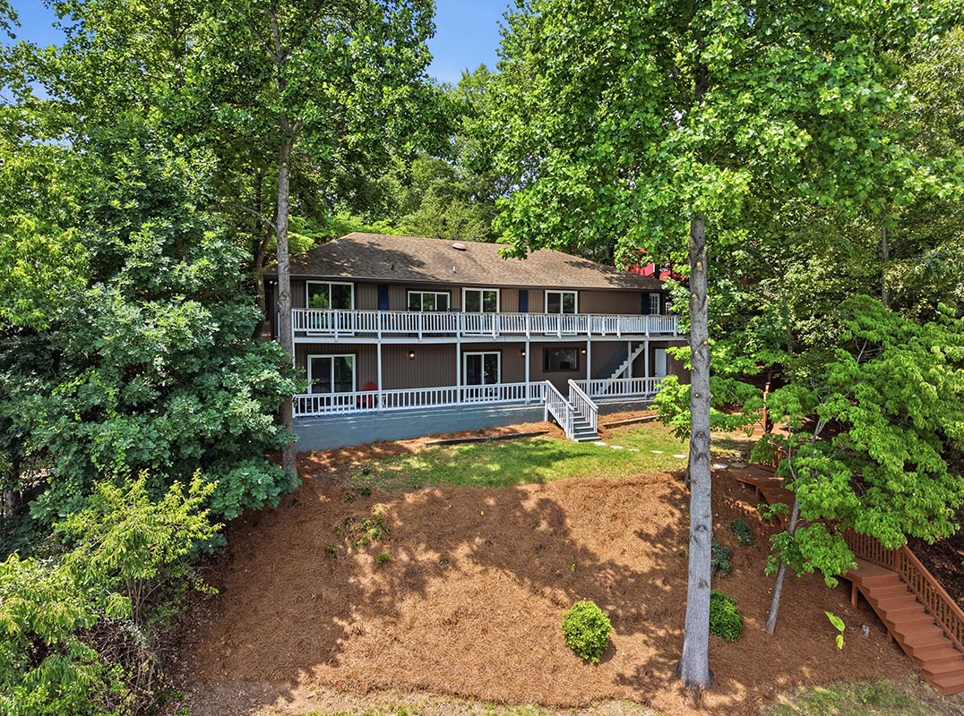 Ultimate Lakefront Lifestyle in Tega Cay