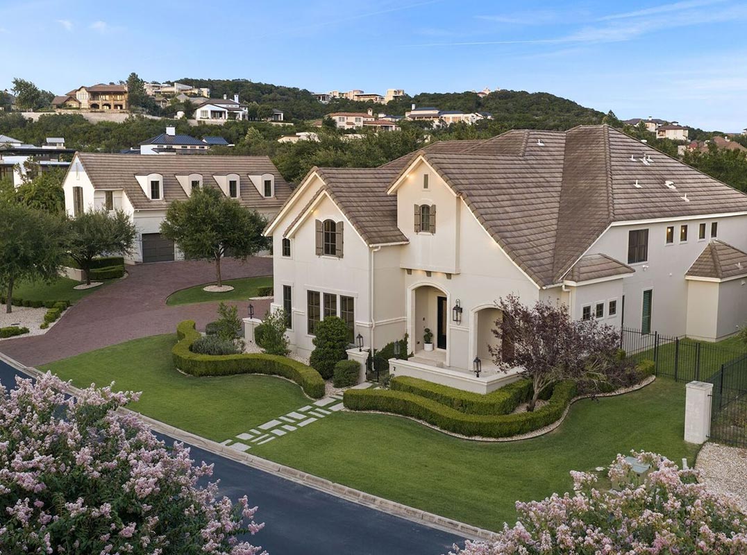 Extraordinary Estate in The Dominion with Dual Residences and Six-Car Garage