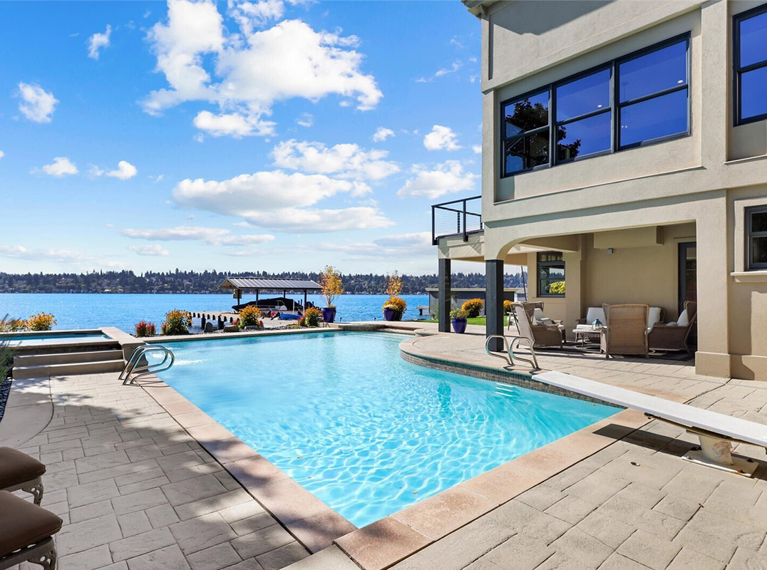 Exceptional Lake Washington Waterfront
