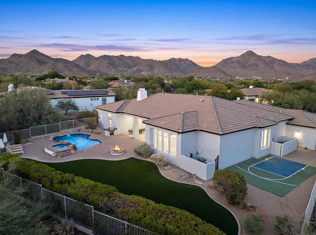 Sophisticated Desert Living in La Strada
