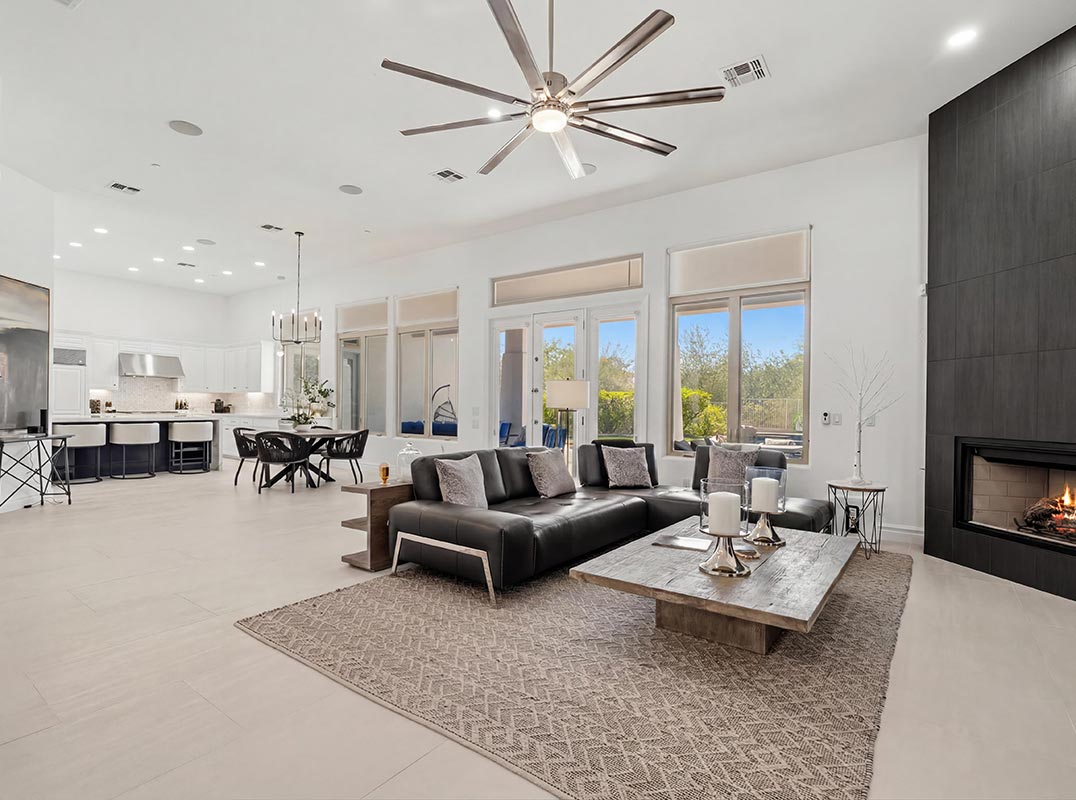 Sophisticated Desert Living in La Strada