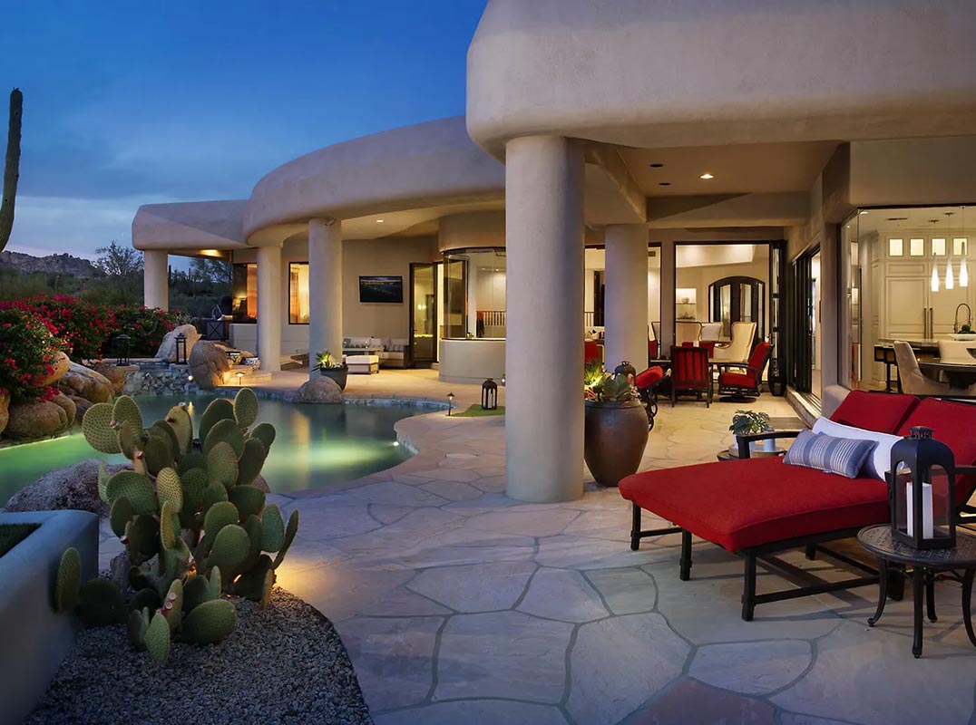 Spectacular Views Await! 