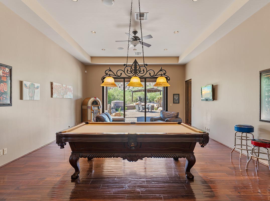 Desert Elegance Meets Effortless Entertaining