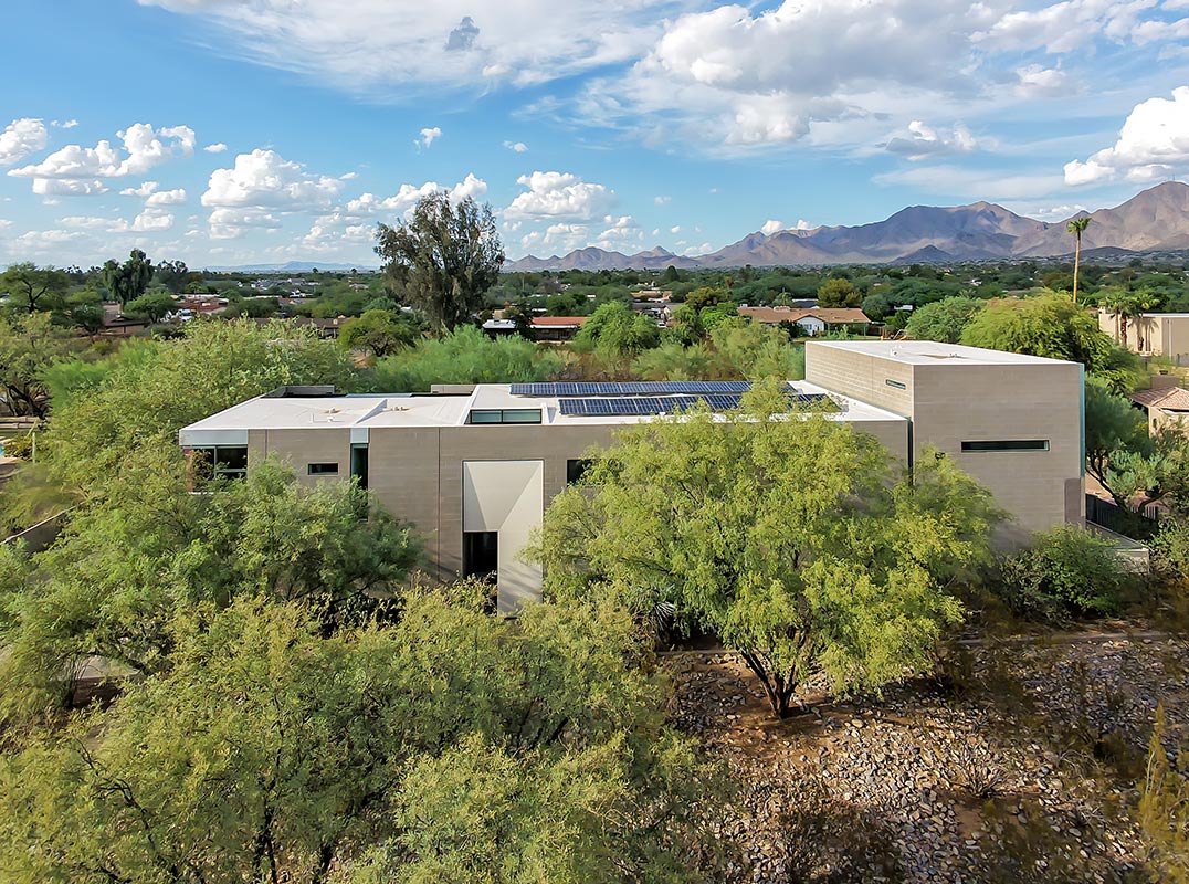 Cactus Corridor -- A Defining Expression Of Desert Modernism