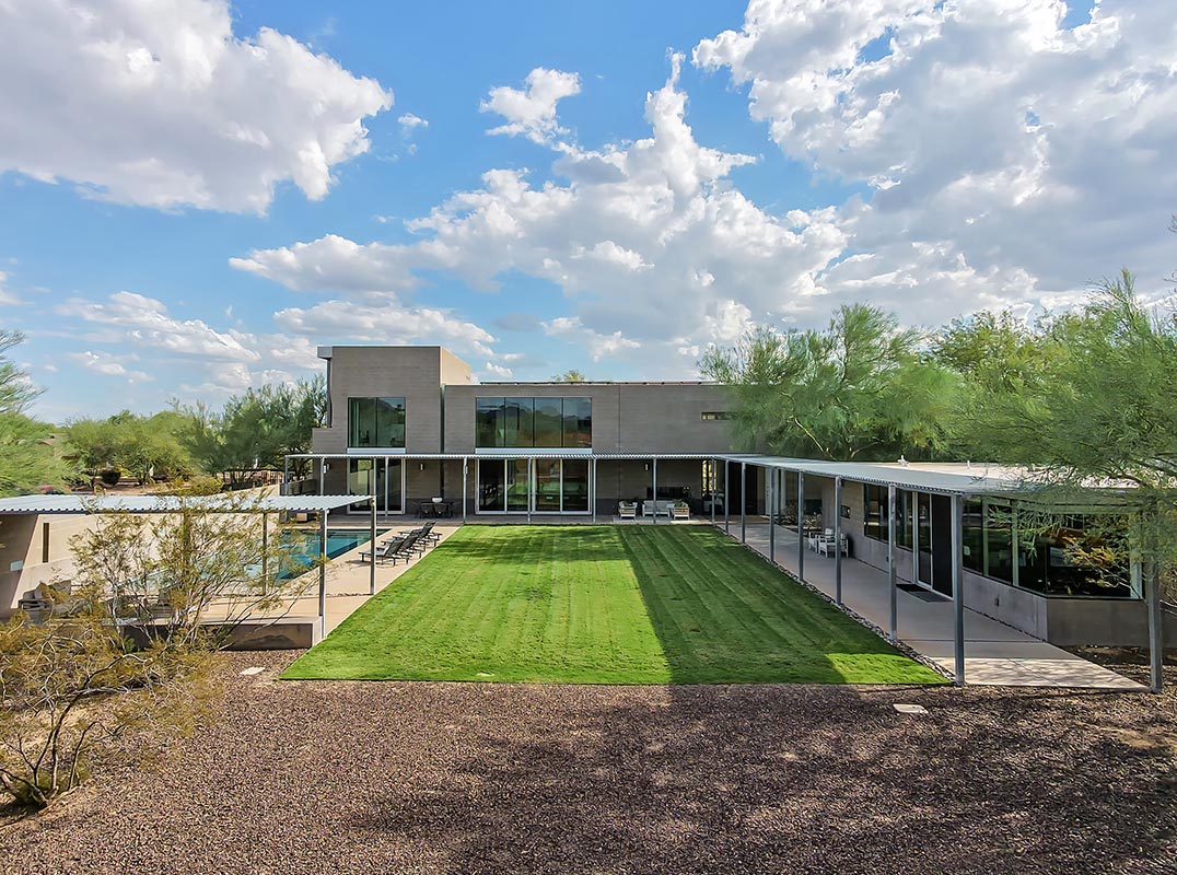 Cactus Corridor -- A Defining Expression Of Desert Modernism
