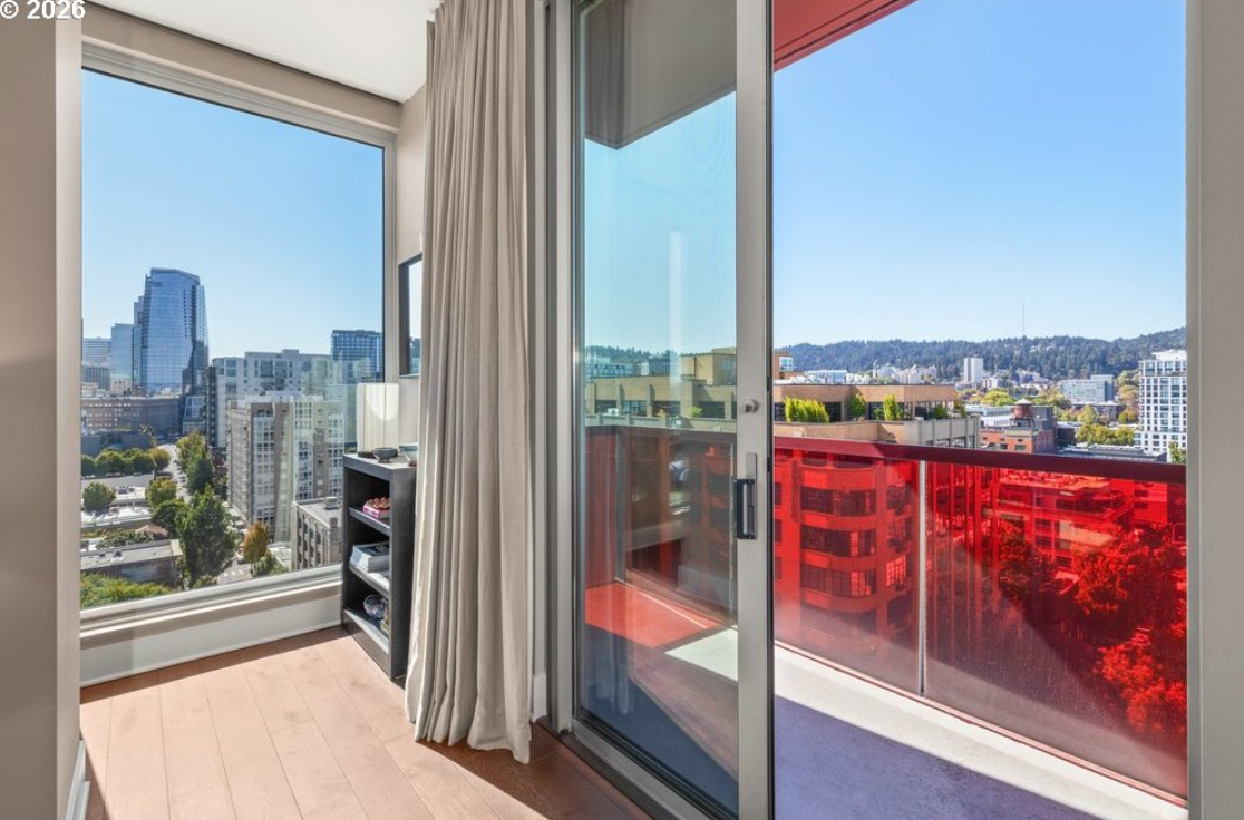 Pearl District | SW Facing | 1500 sqft Condo