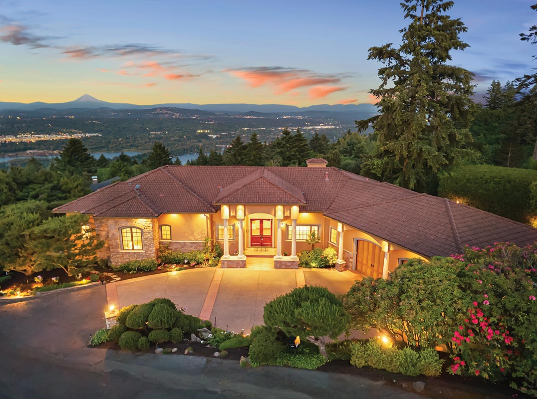 PANORAMIC VIEWS FROM HESSLER HEIGHTS,