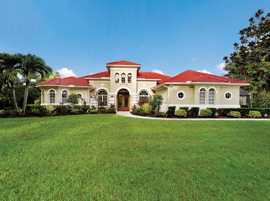 Private Lake Front Setting in The Country Club of Lakewood Ranch
