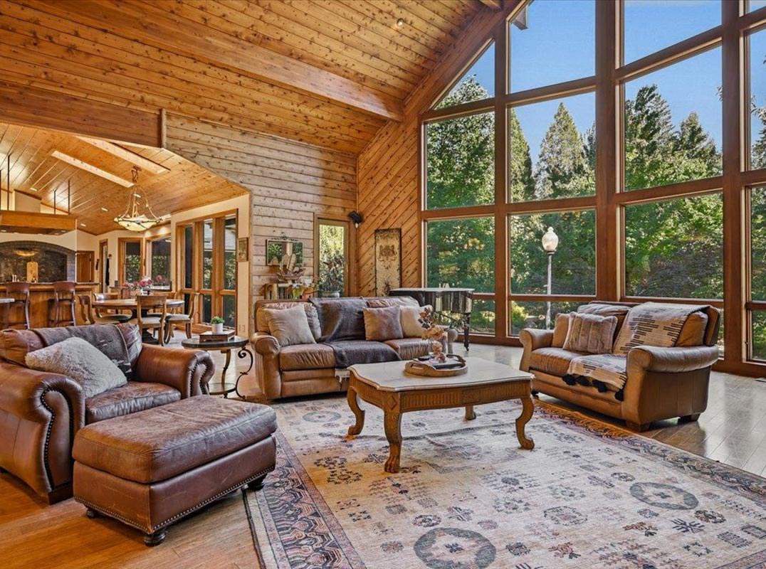 Lodge-Inspired Luxury on 10 Private Acres