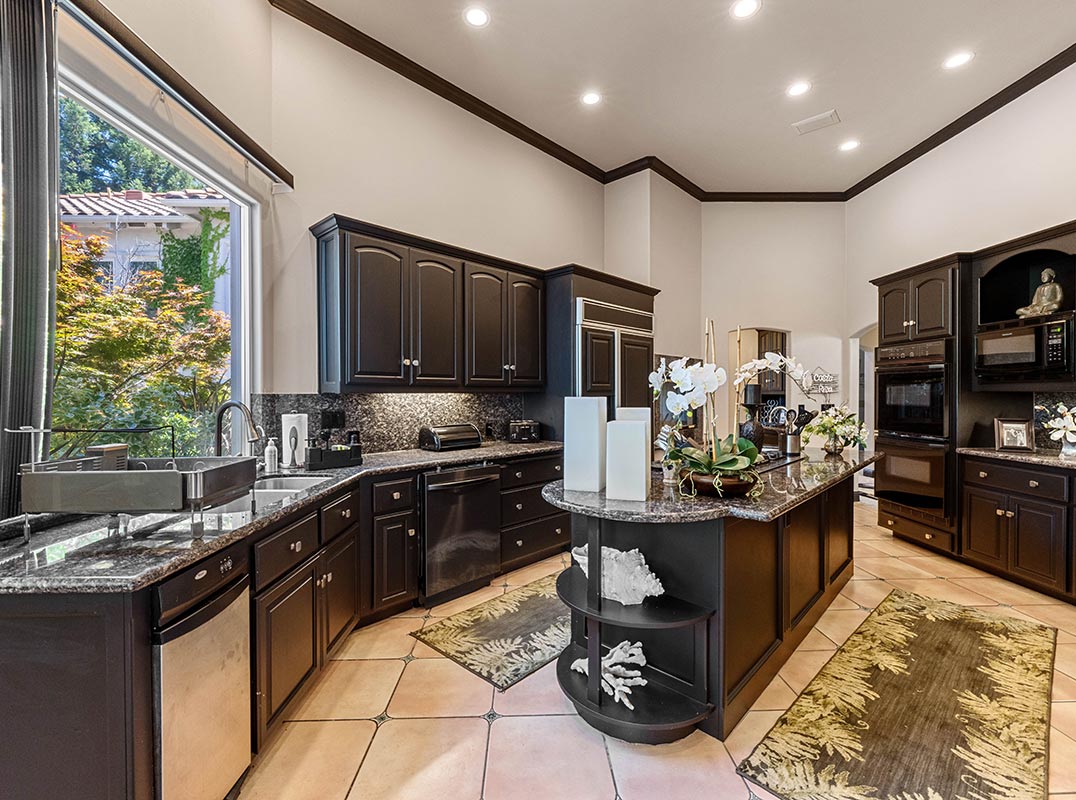 A Rare Los Lagos Palm Beach Estate