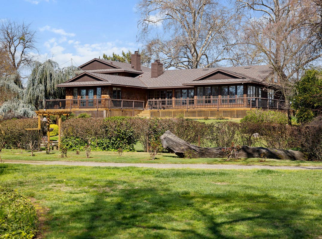 River Front Estate