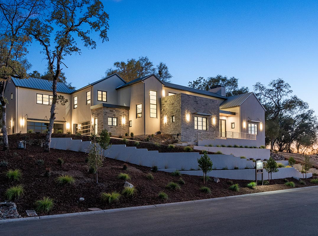 Modern Luxury. Serrano Living.