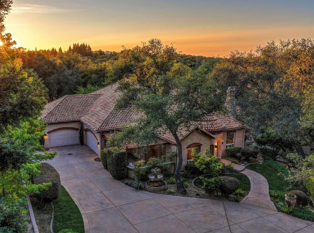 Granite Bay Luxury in a Gated Retreat
