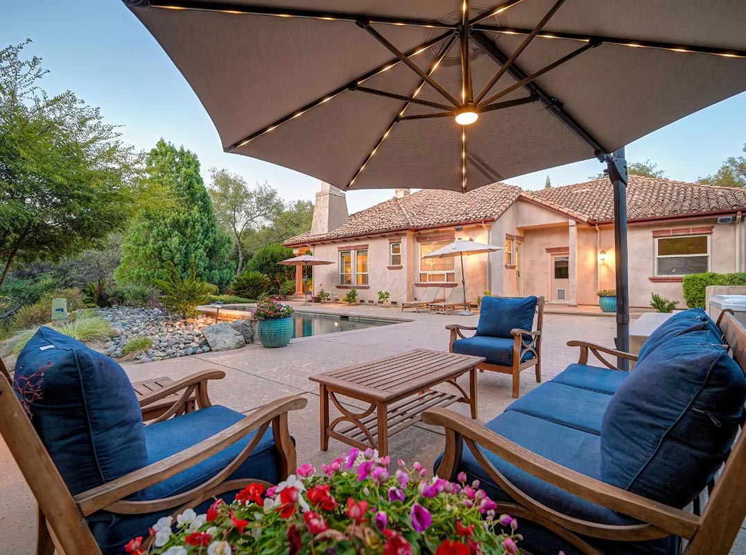 Granite Bay Luxury in a Gated Retreat