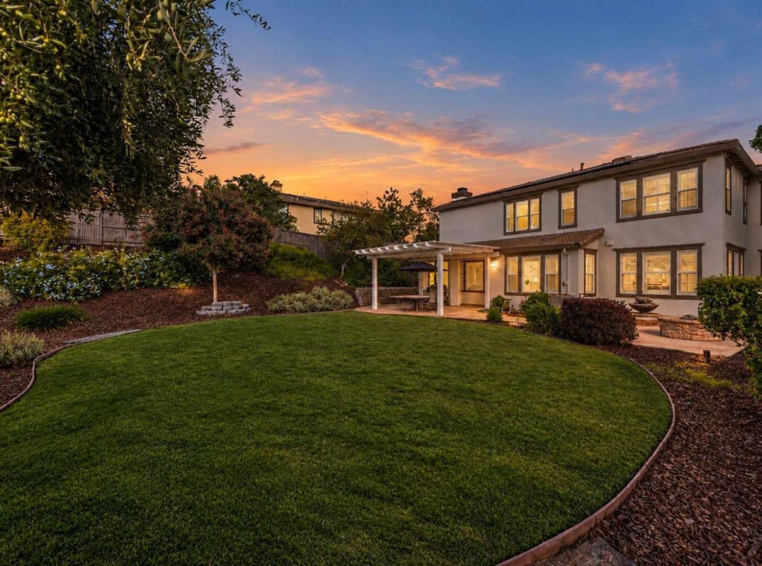 Private Serrano Living with Sunset Views