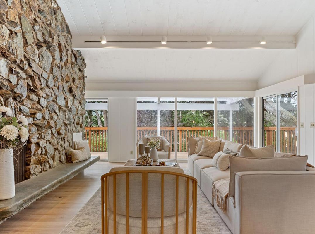 Feel a World Away, While Being Close to Amenities