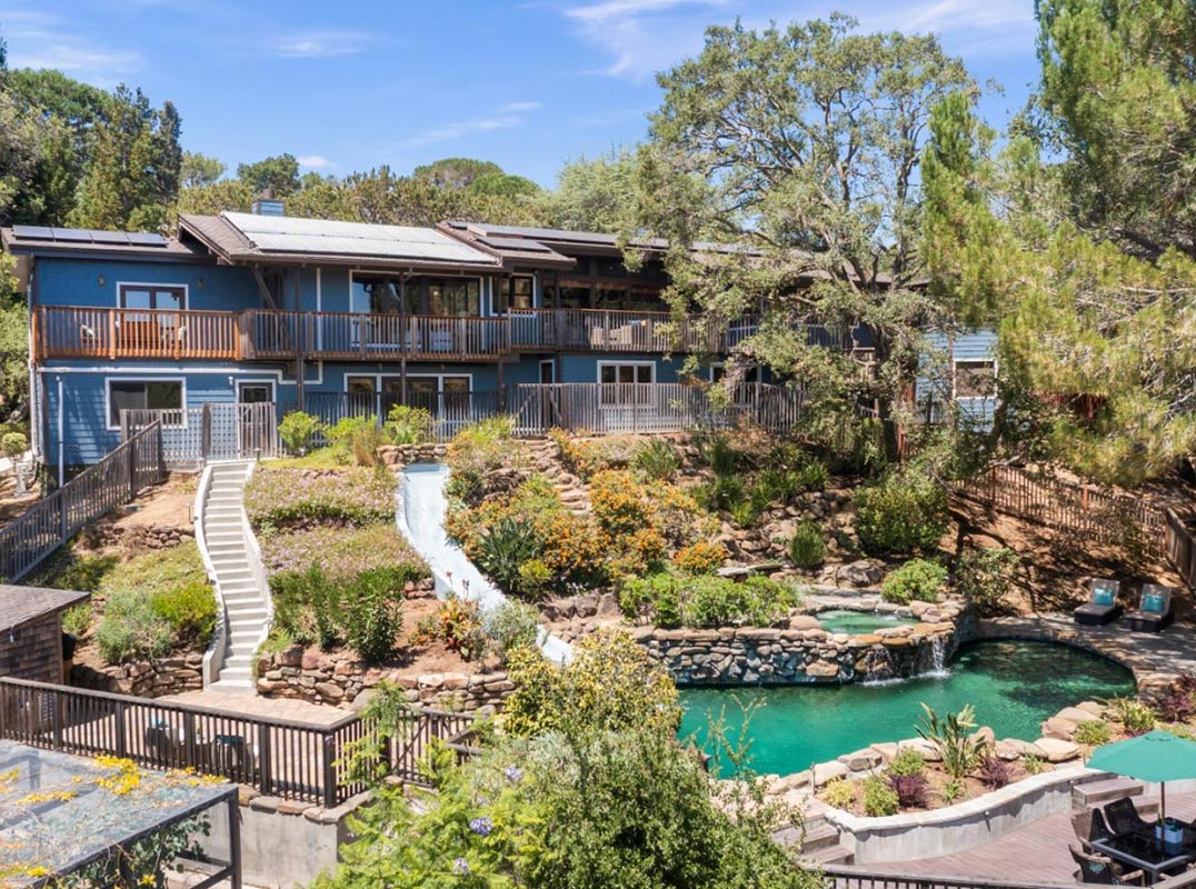 Just Listed | Near Downtown Saratoga