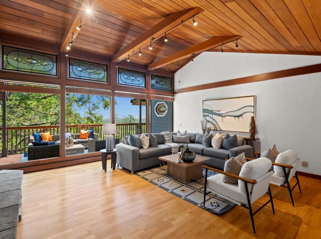 Just Listed | Near Downtown Saratoga