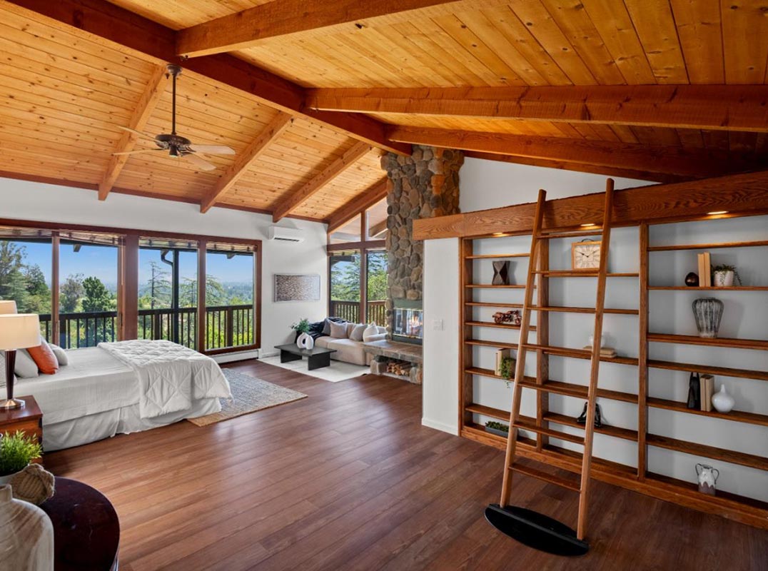 Just Listed | Near Downtown Saratoga