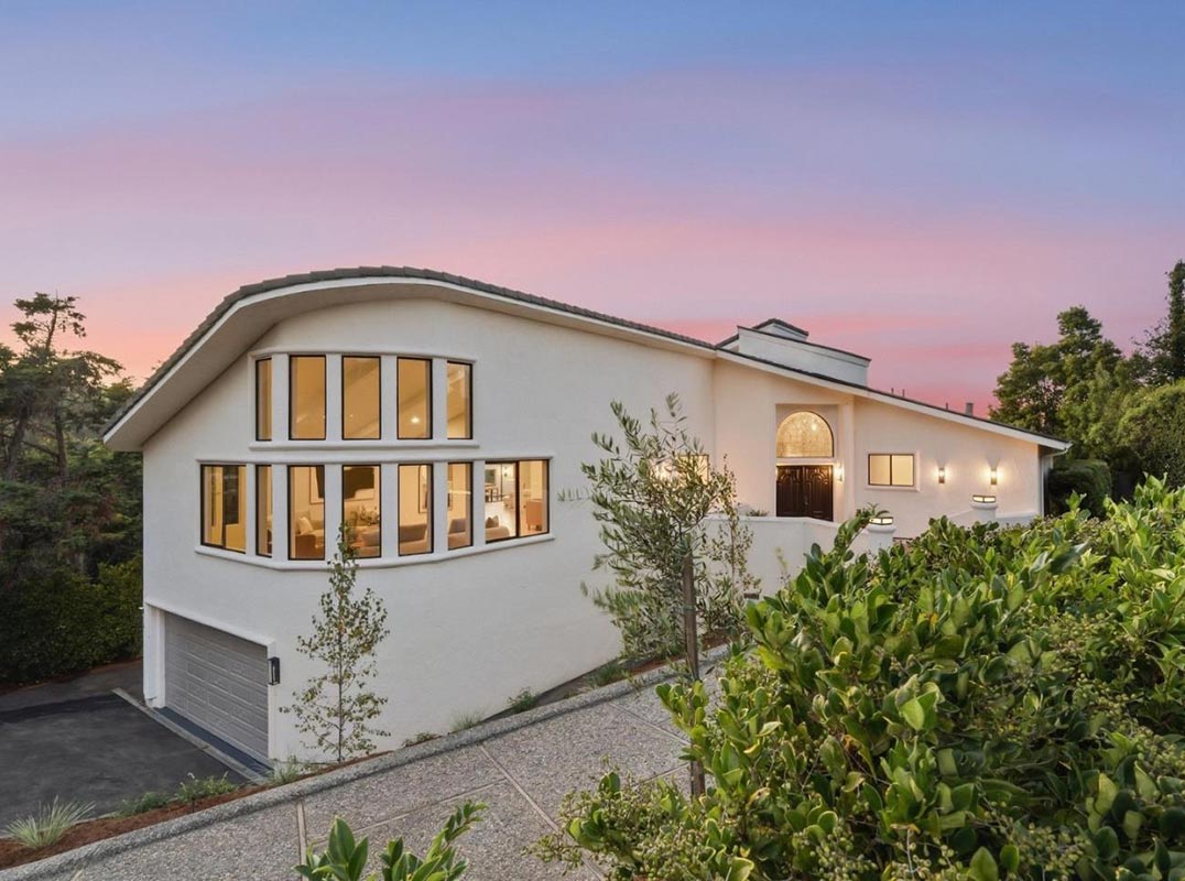 Striking Retreat, Unbound Vistas