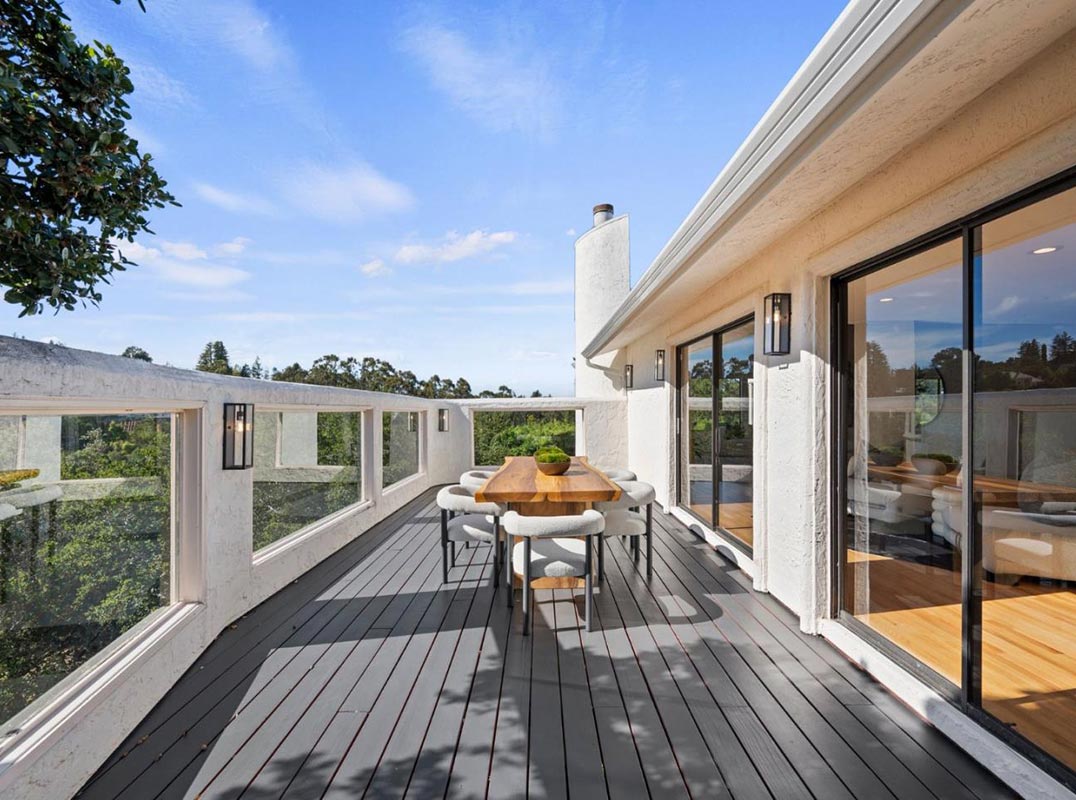 Striking Retreat, Unbound Vistas