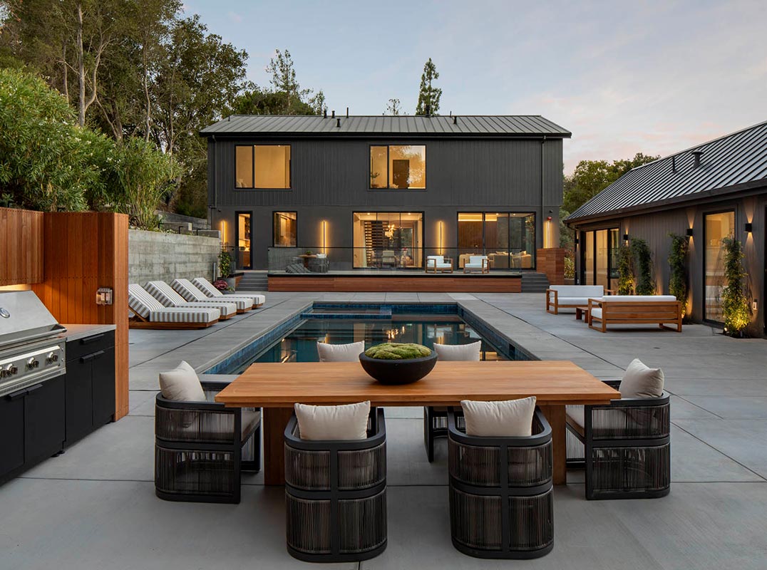 A Modern Luxury Retreat