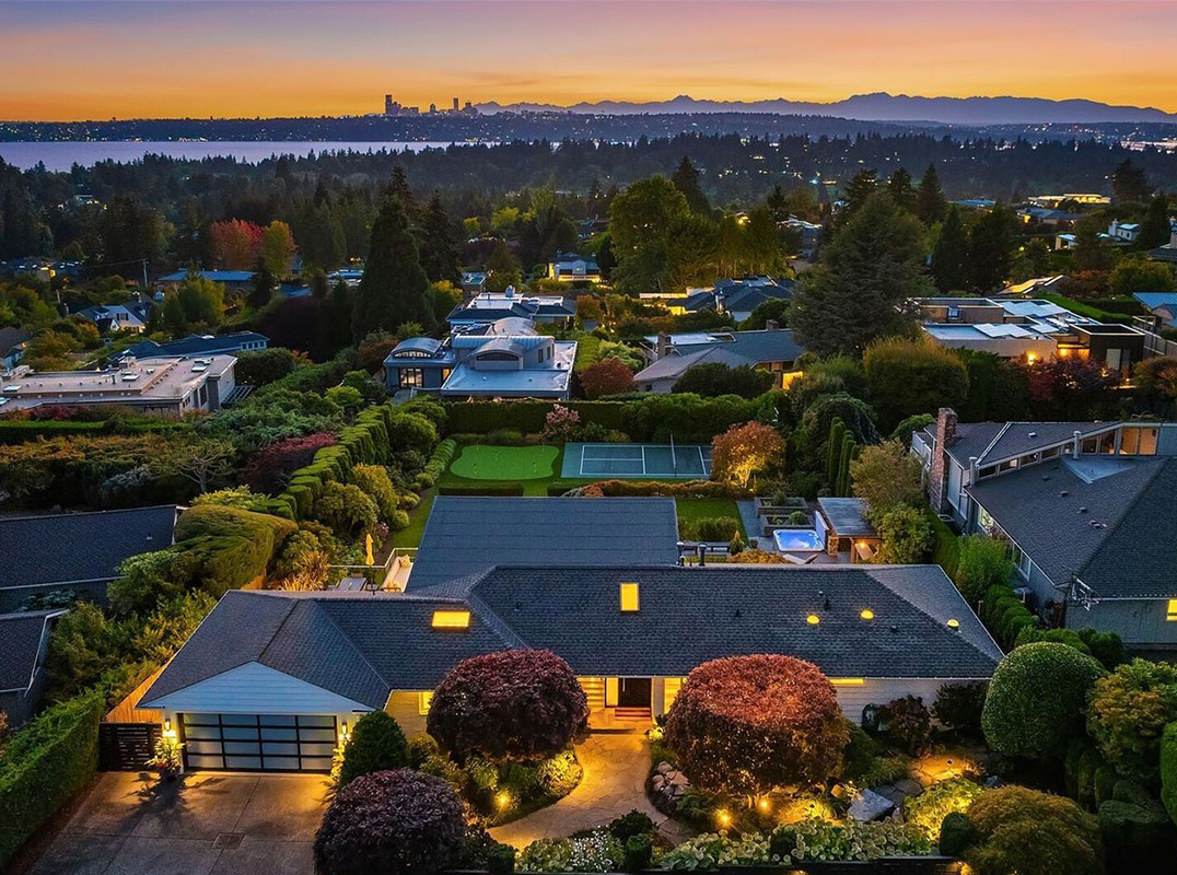 Clyde Hill Views
