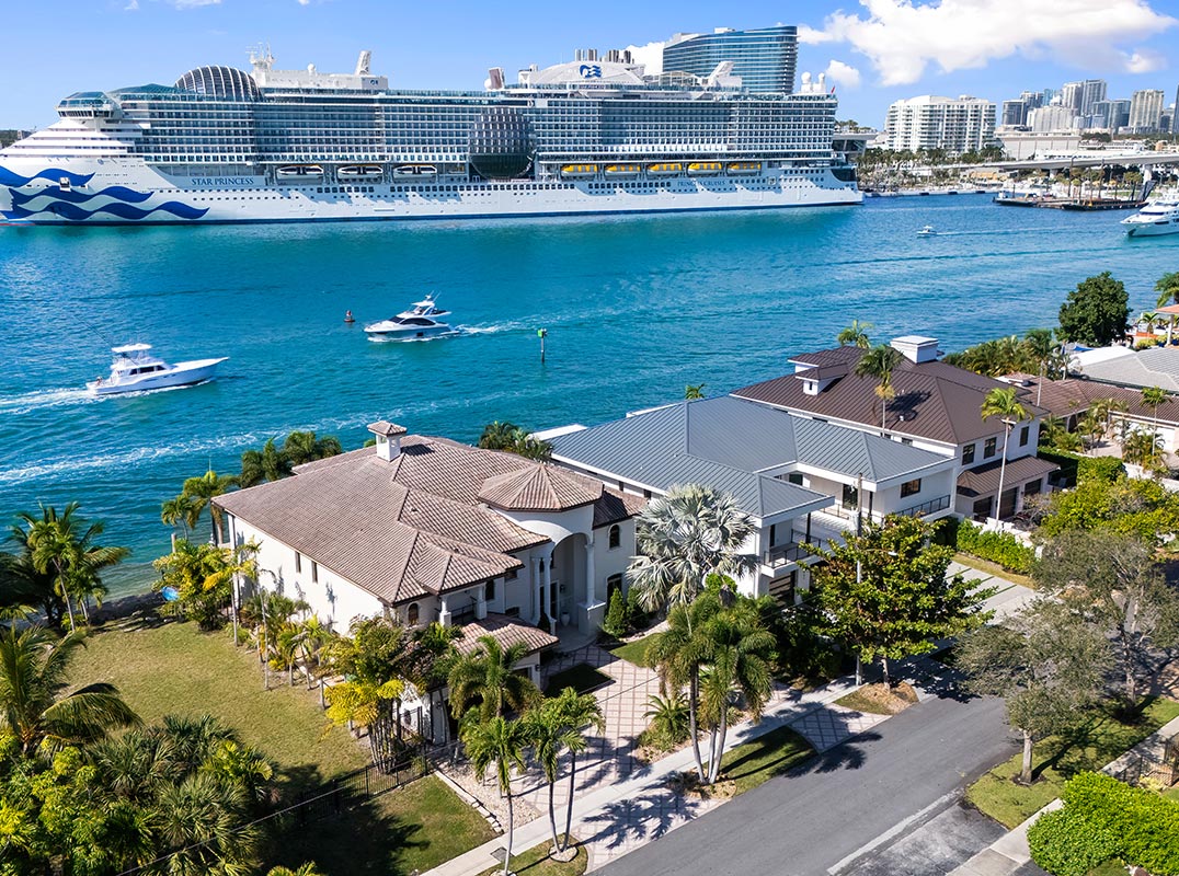 Breathtaking Intracoastal Views