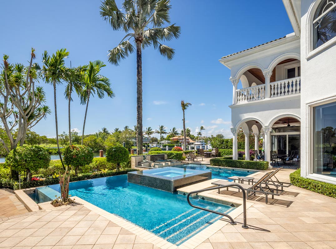 Two Homes, Two Hundred Feet of Waterfront, Deepwater