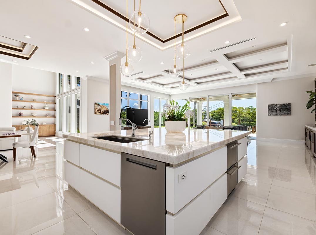 Two Homes, Two Hundred Feet of Waterfront, Deepwater
