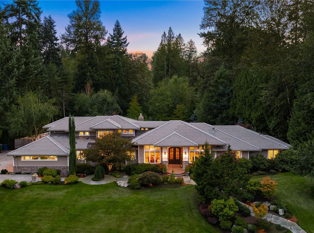 Incredible Windsor Greens Estate