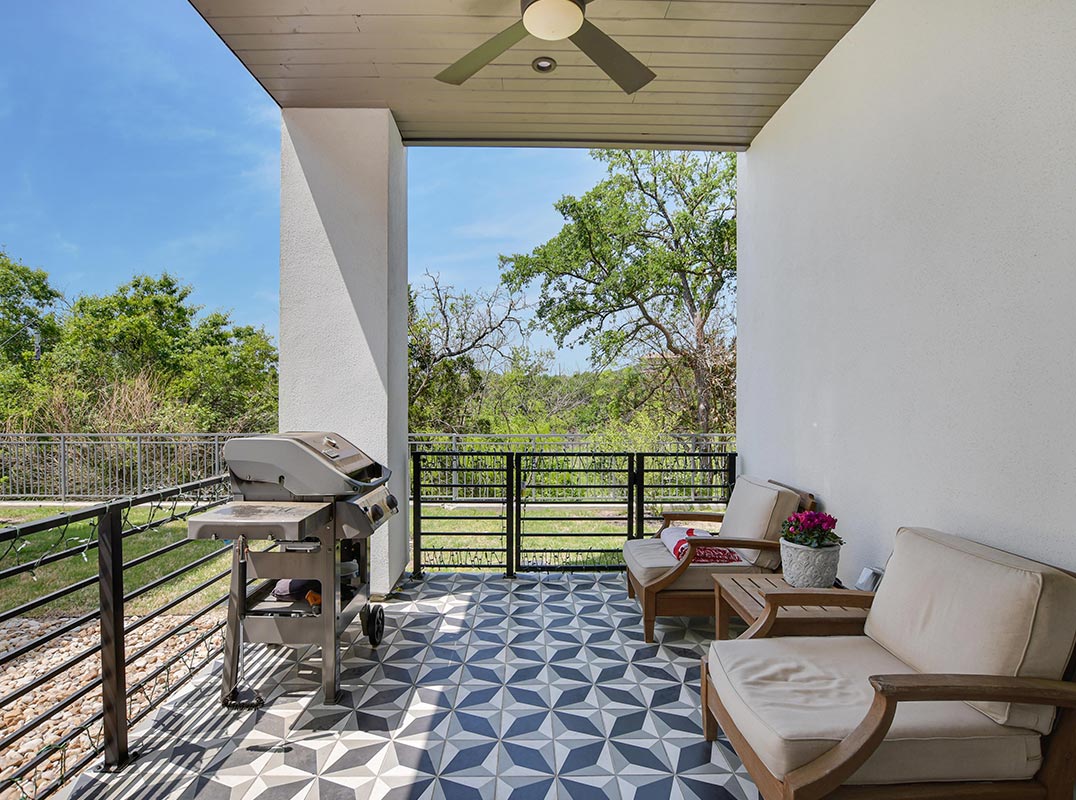Highly Desirable Walsh 360 Community