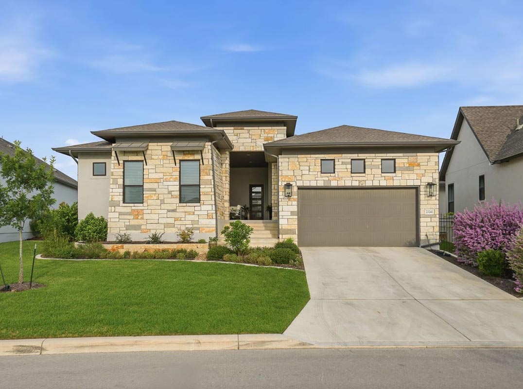 Exceptional One-Story Residence In Desirable Campanas