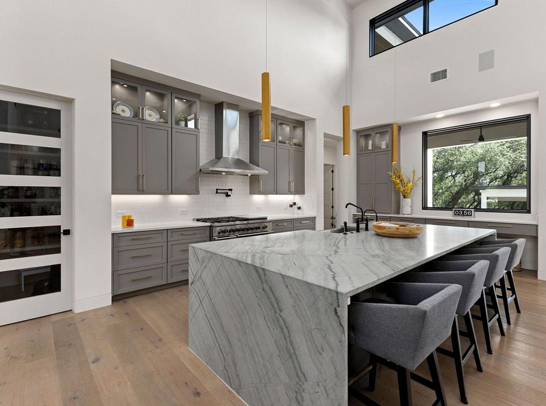 Sophisticated Estate Living On Five Acres