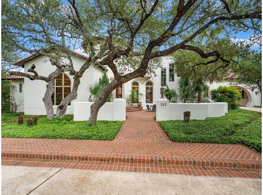 Custom Estate with Pool, Courtyard and Wine Room