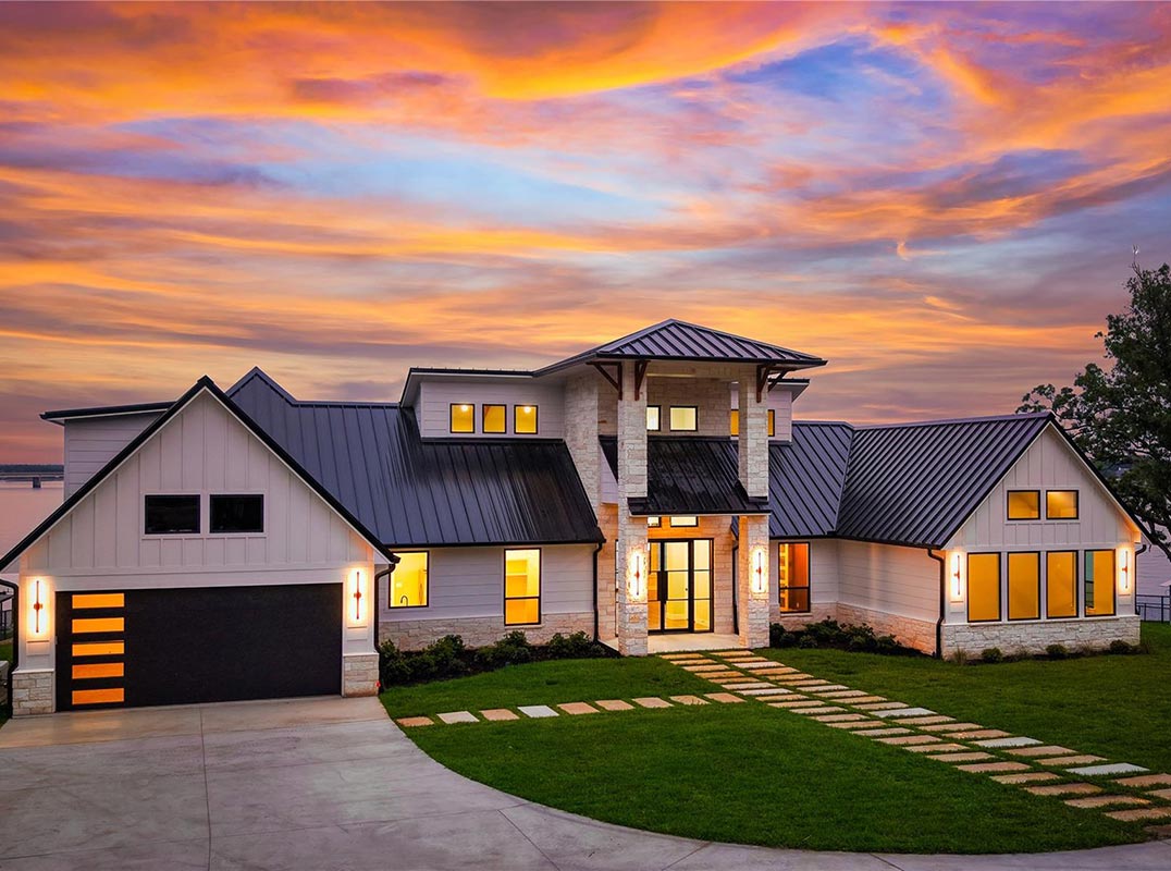 The Ultimate Lakefront Retreat