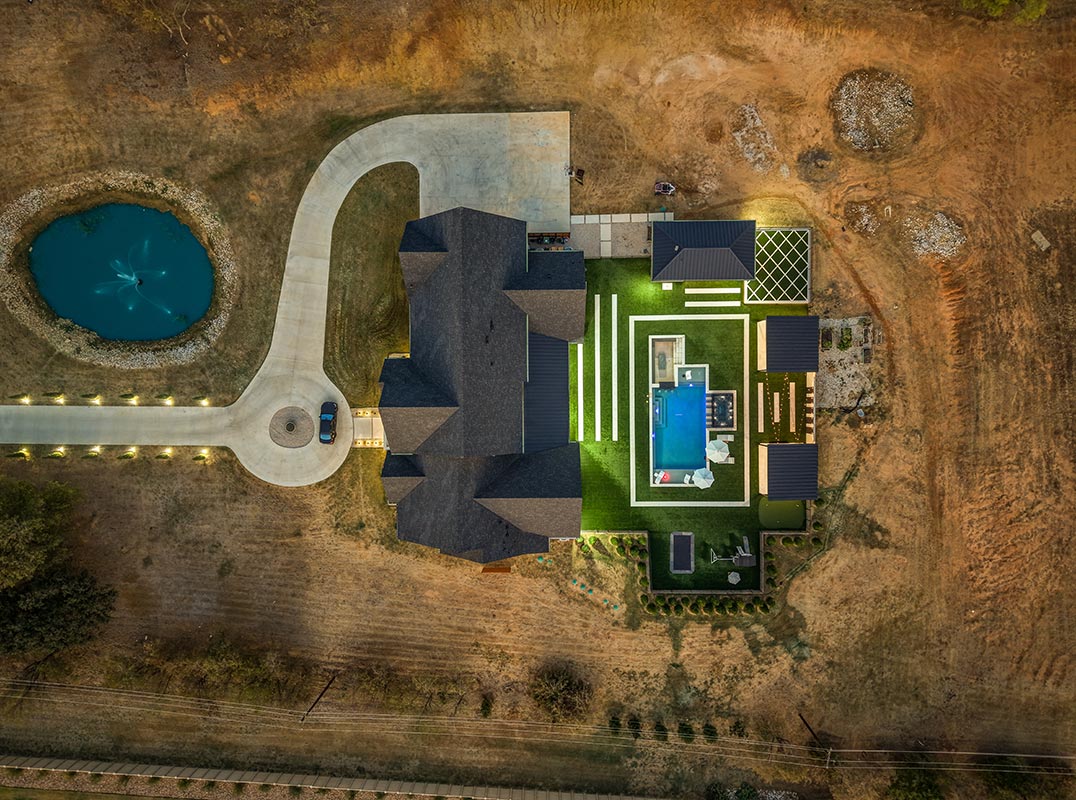 5 Acres of Modern Retreat with Luxury Resort-Style Living