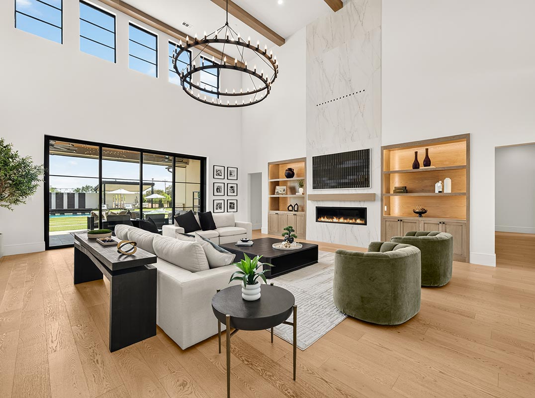 5 Acres of Modern Retreat with Luxury Resort-Style Living