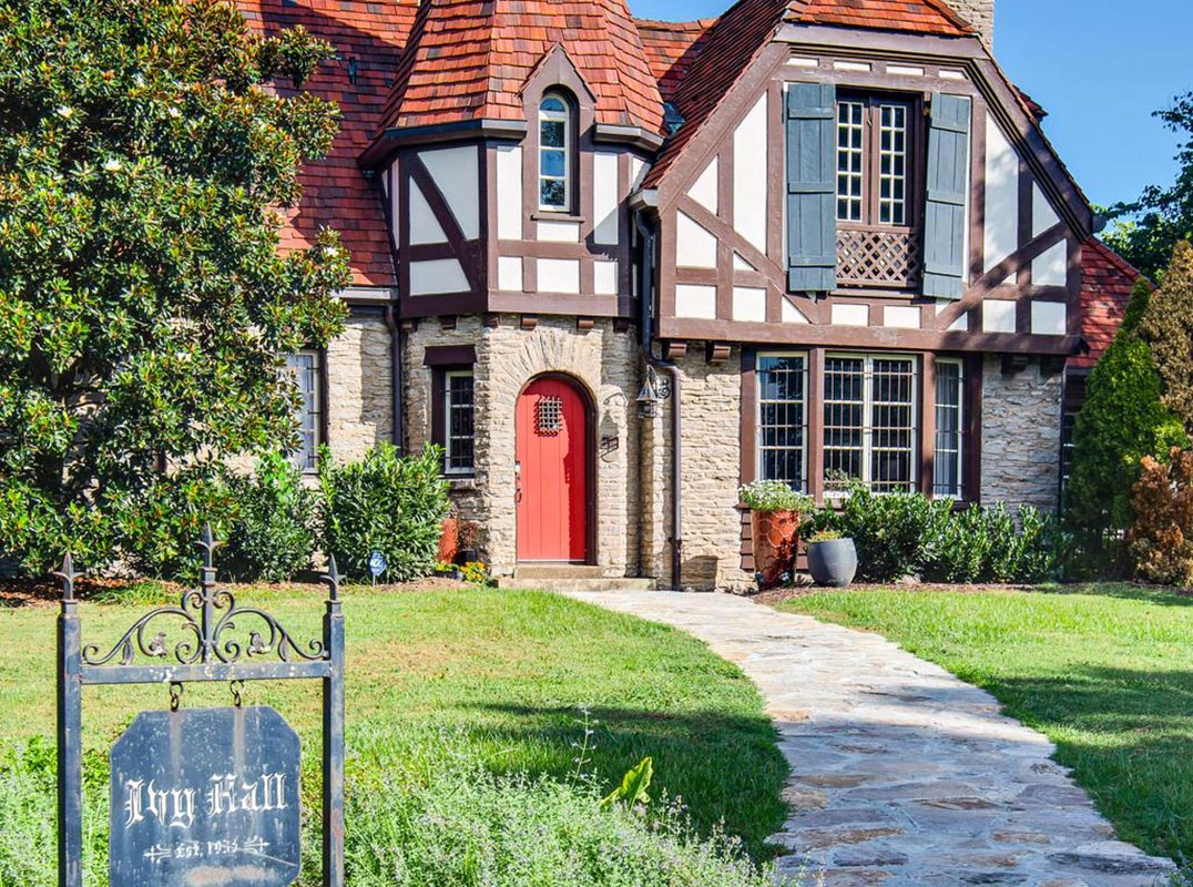 Ivy Hall | The Dr. Cleo Miller House