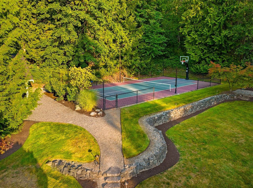 Incredible Acreage Estate