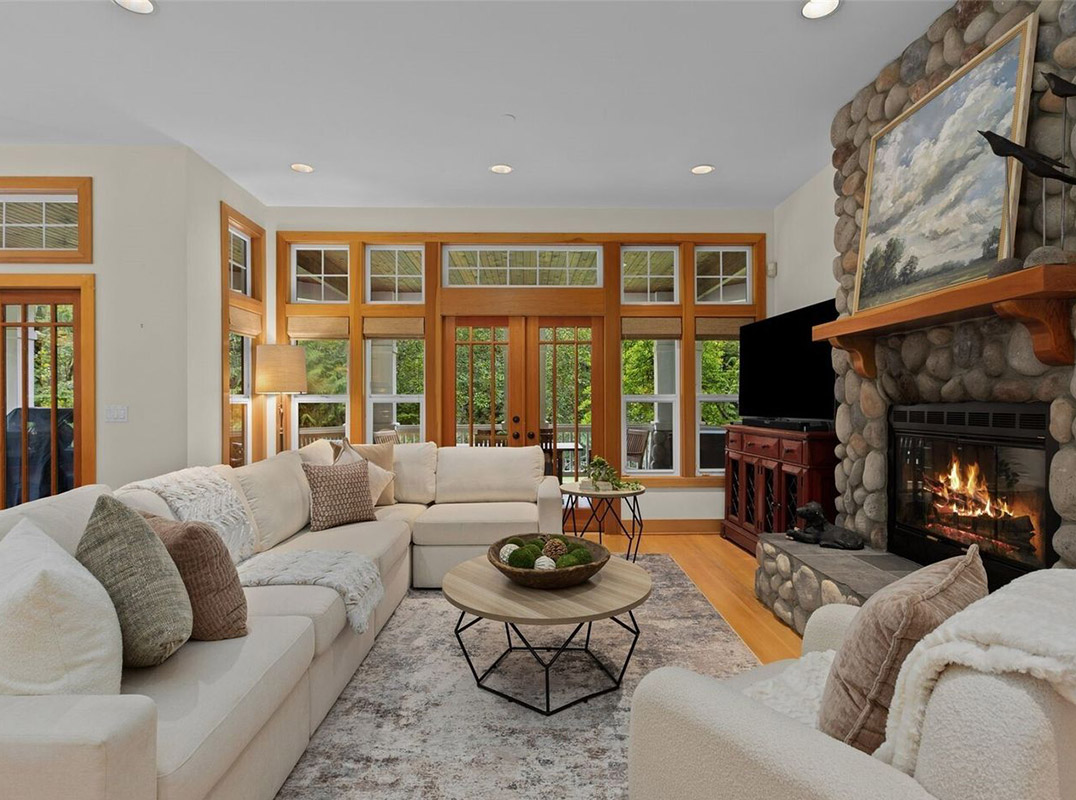 Incredible Acreage Estate