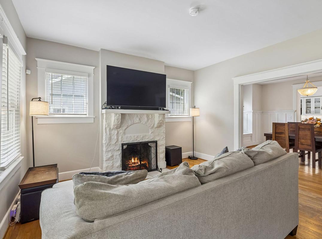 Richland Bungalow, Room To Grow